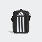 ESSENTIALS TRAINING SHOULDER BAG