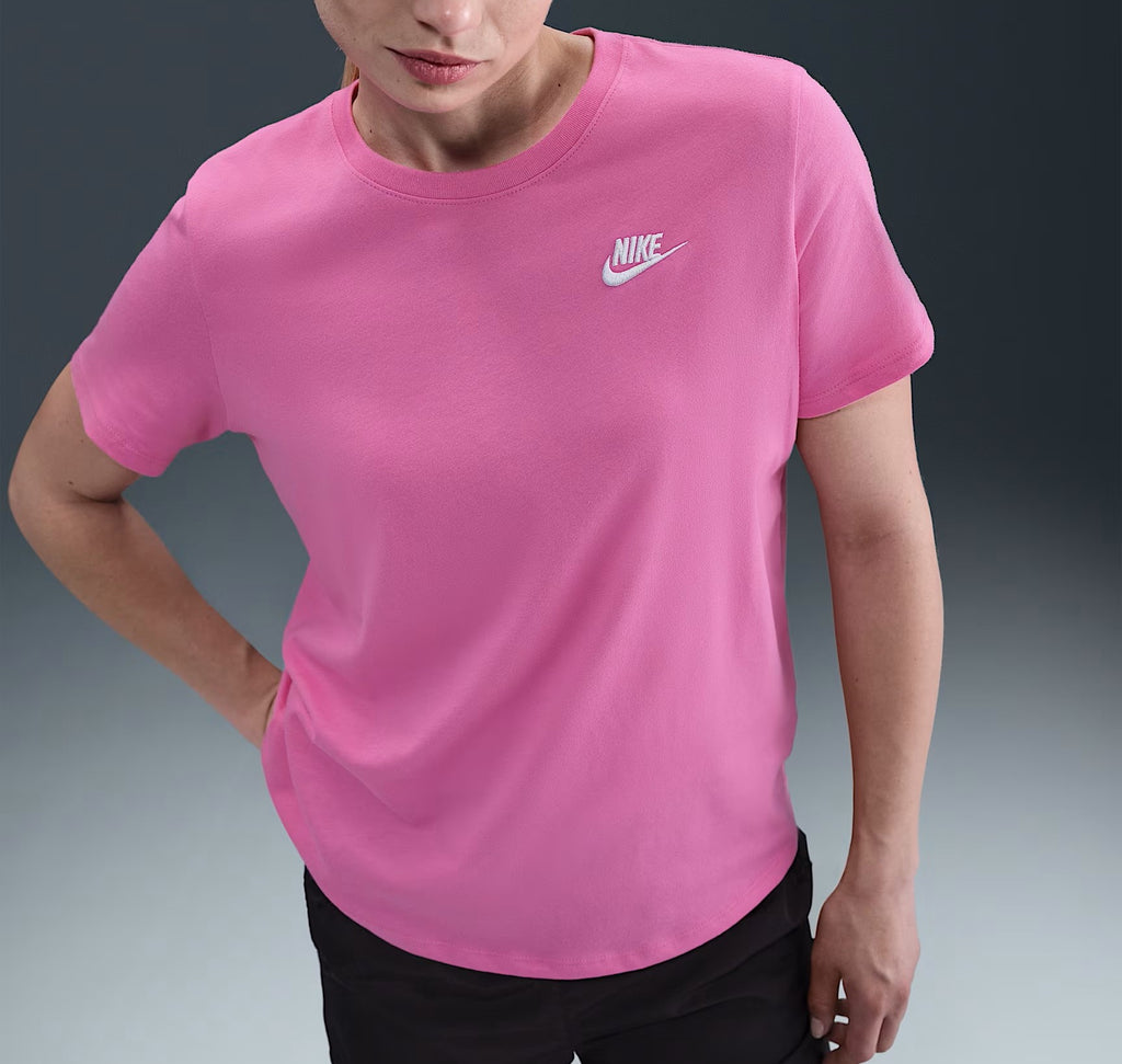 T-shirt Club Essentials