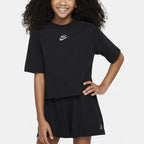 SPORTSWEAR