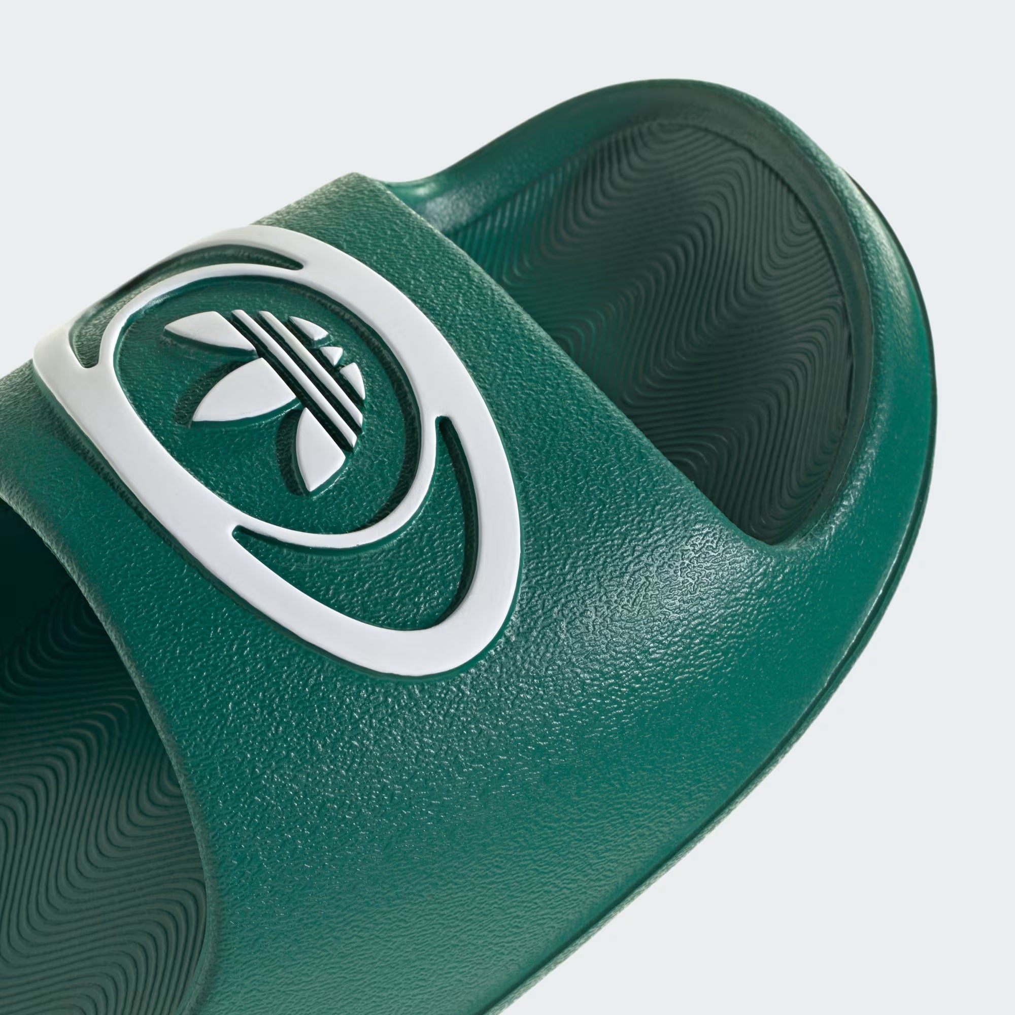 Adilette 00s