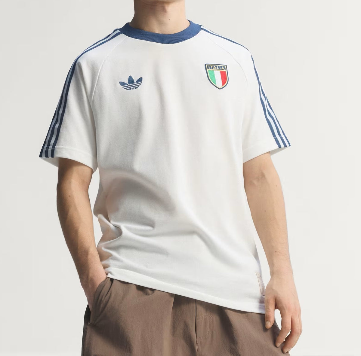 Italy og tee