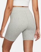 SPORTSWEAR CLASSIC