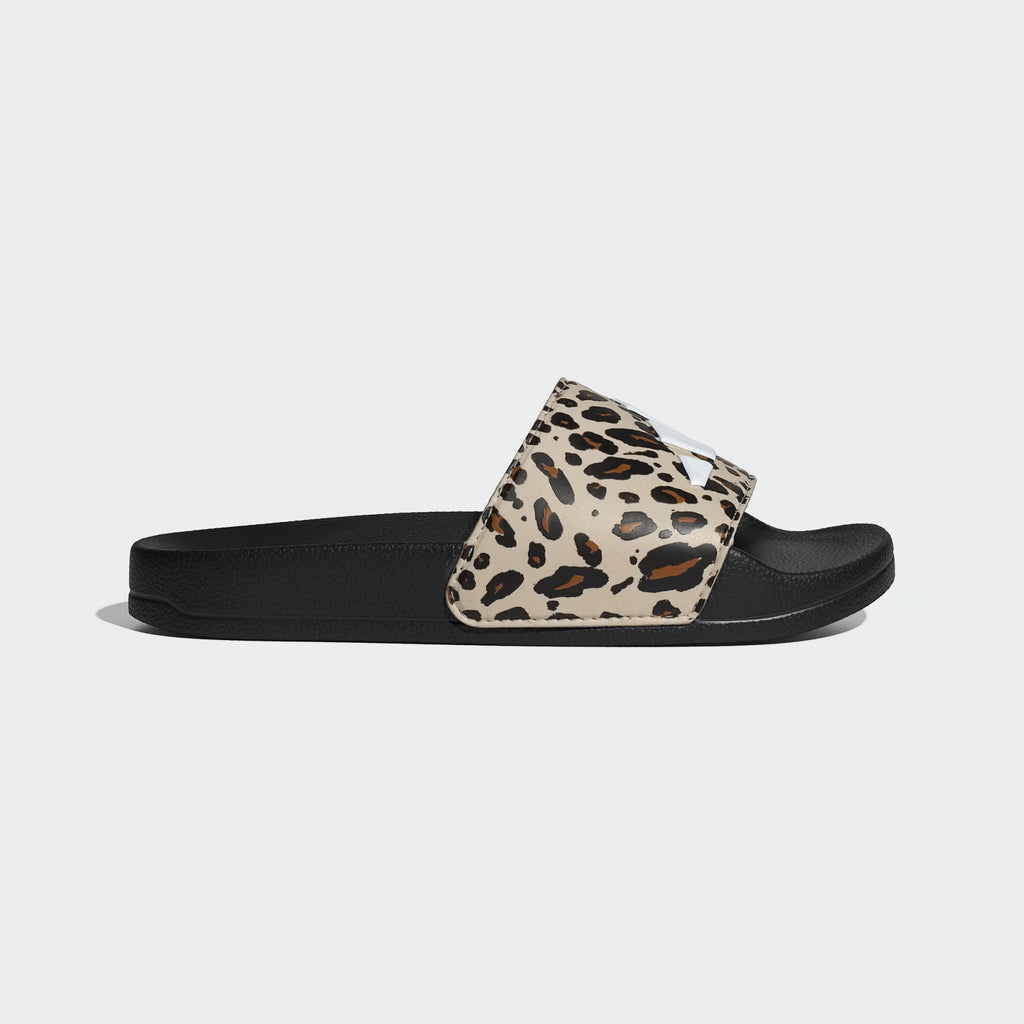 Adilette Shower Logo