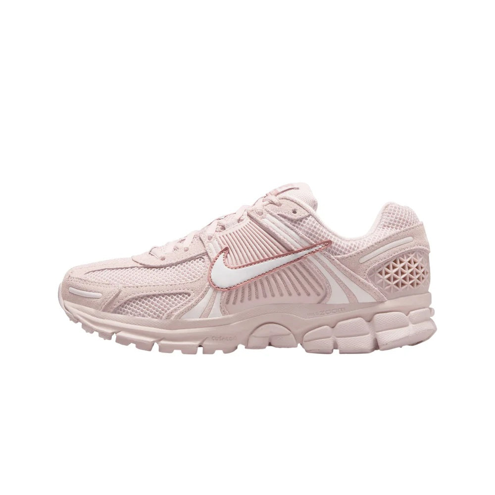 NIKE W Zoom Vomero 5
