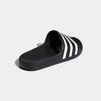 ADILETTE AQUA K
