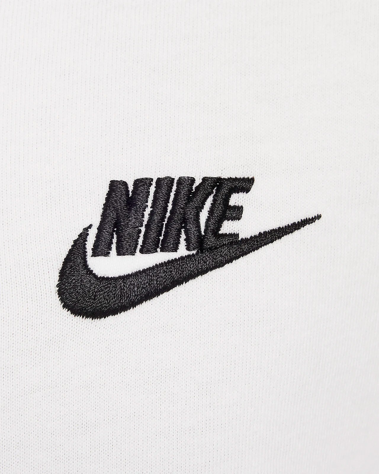 SPORTSWEAR T-SHIRT