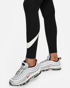 SPORTSWEAR CLASSIC