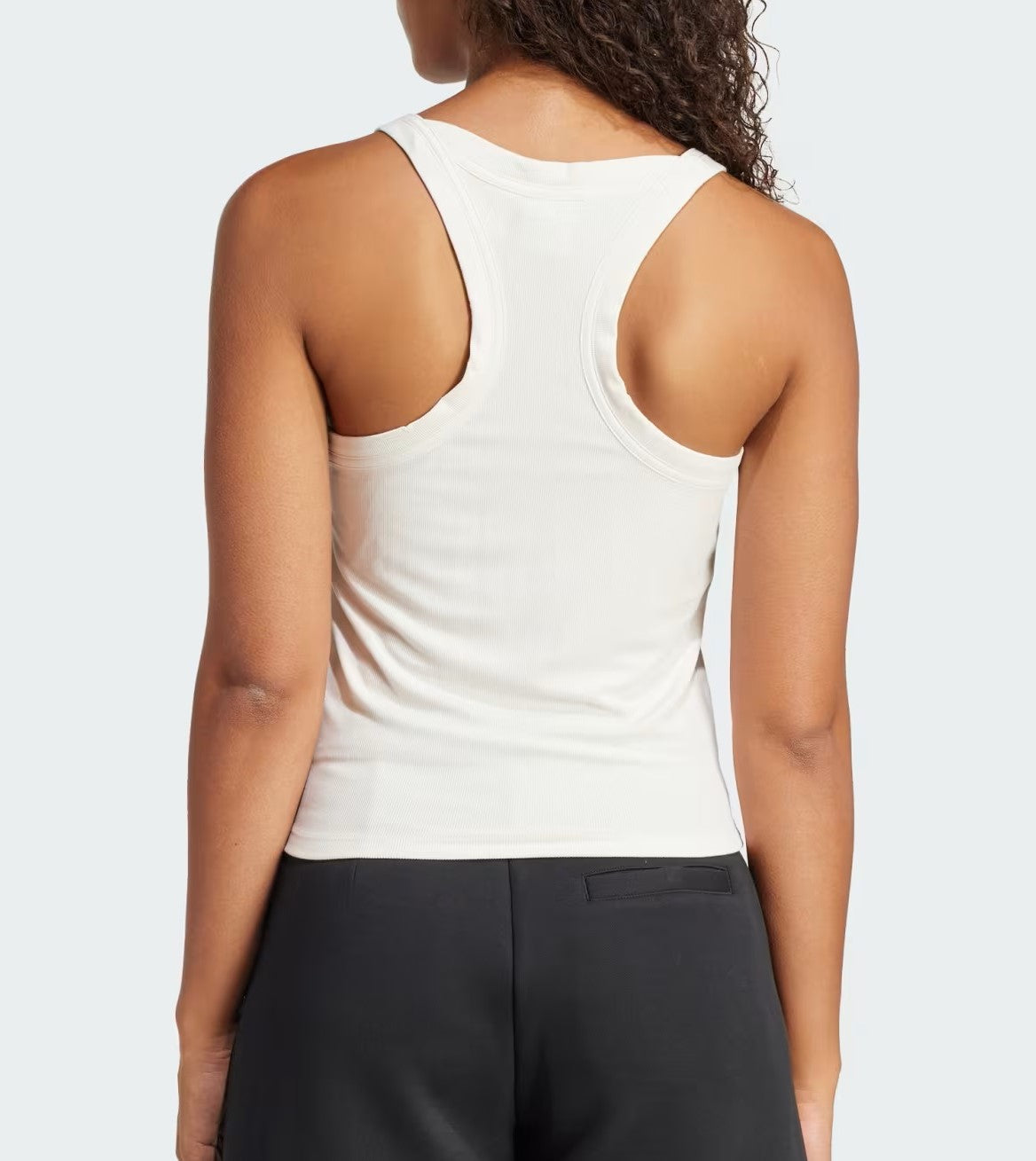 PREMIUM ESSENTIALS TANK TOP