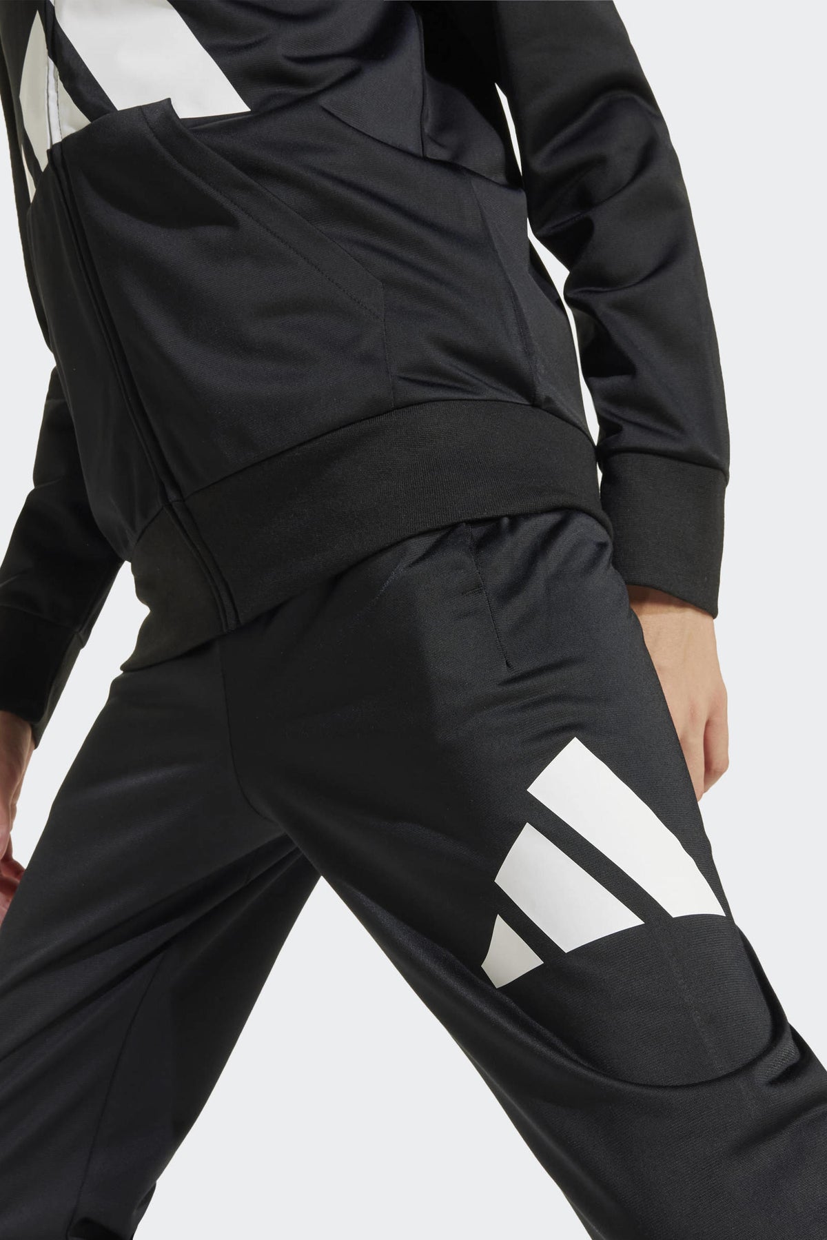 ESSENTIALS BIG LOGO CLIMACOOL TRACK SUIT JR