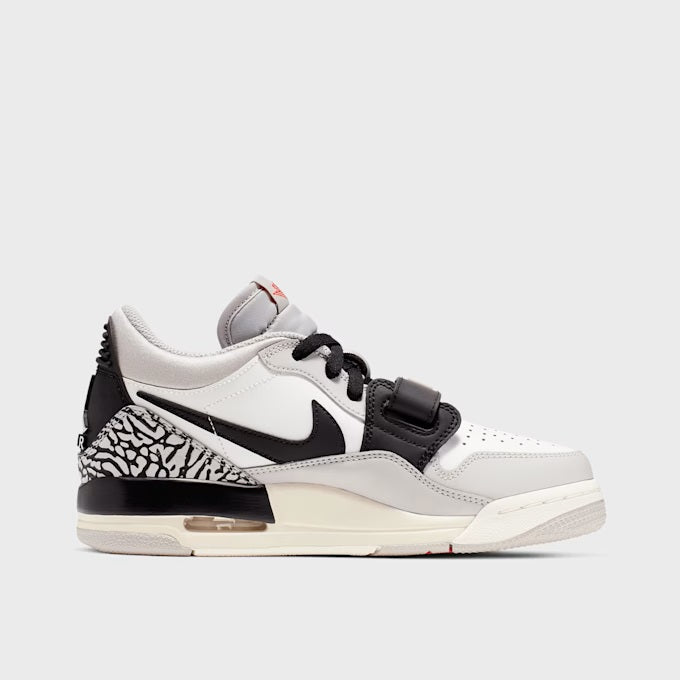 AIR JORDAN LAGACY 312 LOW JR