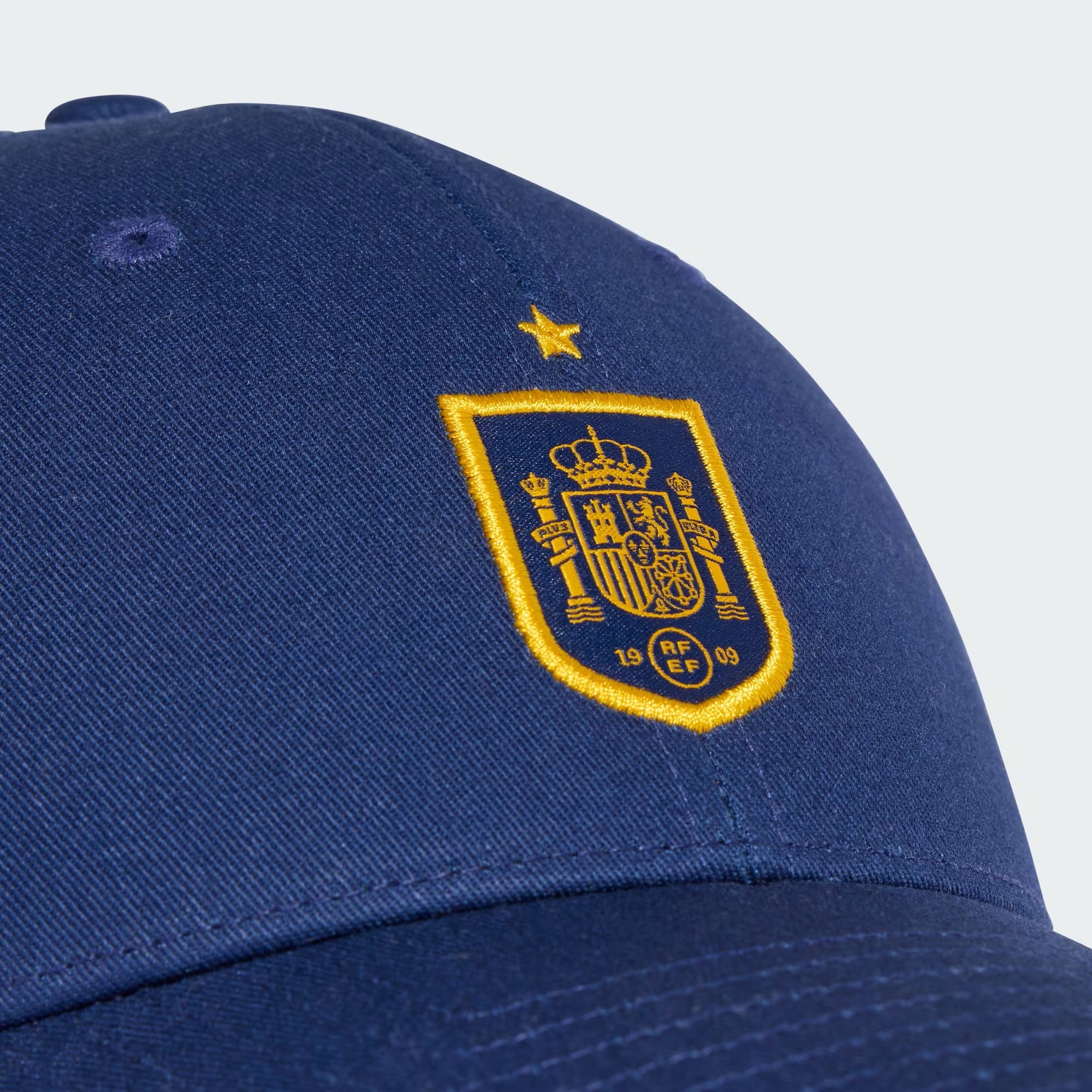 Spain 26 Football Baseball Cap