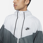 SPORTSWEAR WINDRUNNER