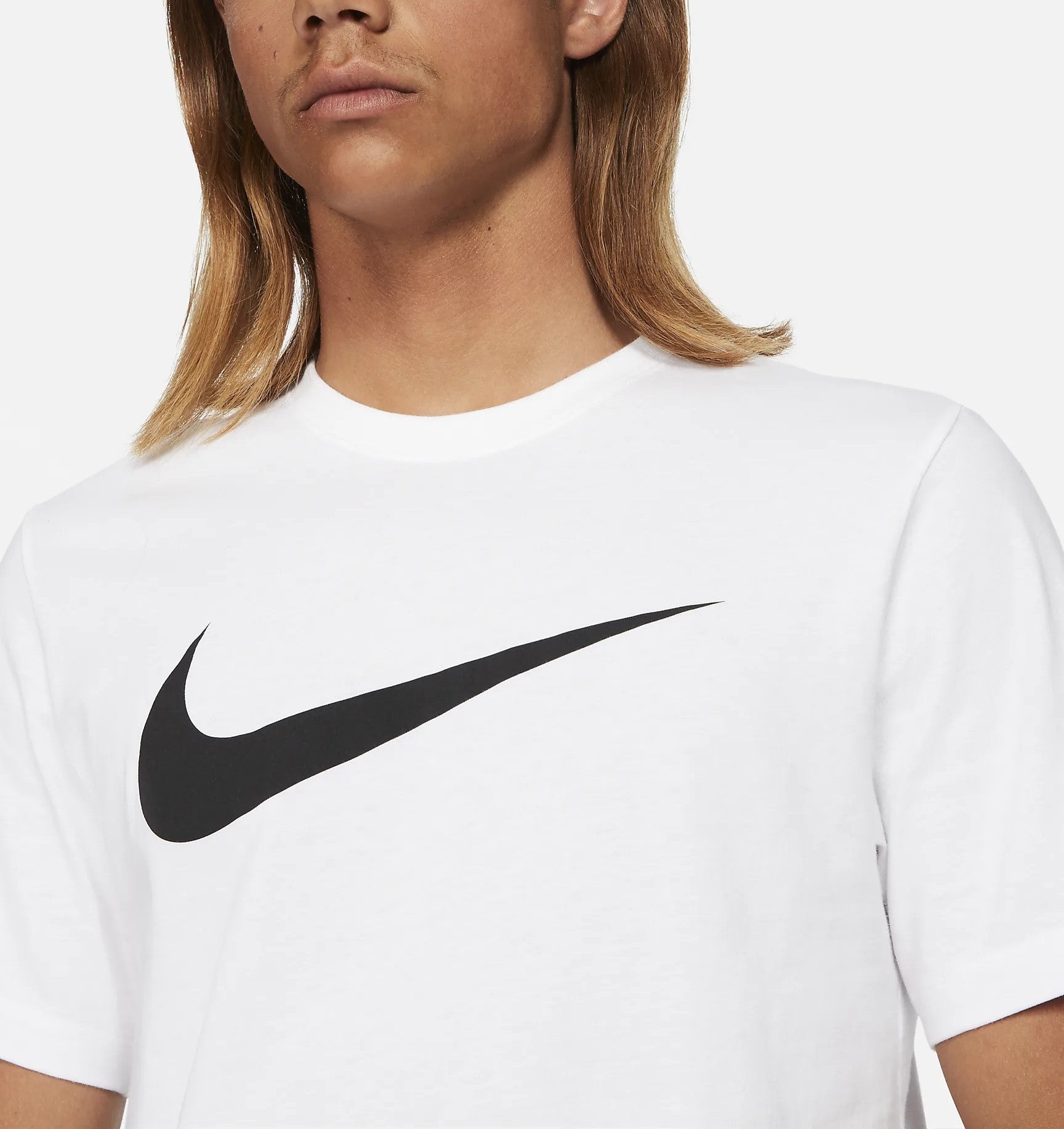 SPORTSWEAR SWOOSH TEE