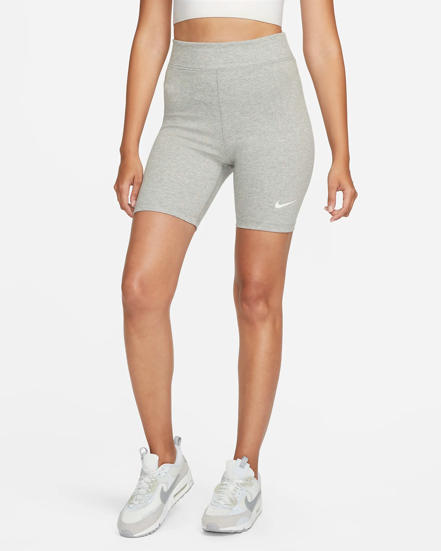 SPORTSWEAR CLASSIC