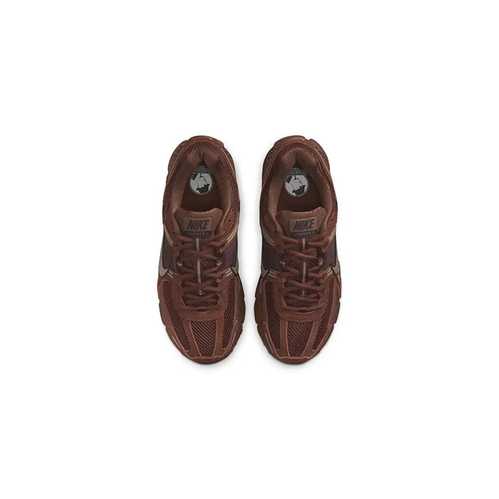 NIKE W Zoom Vomero 5