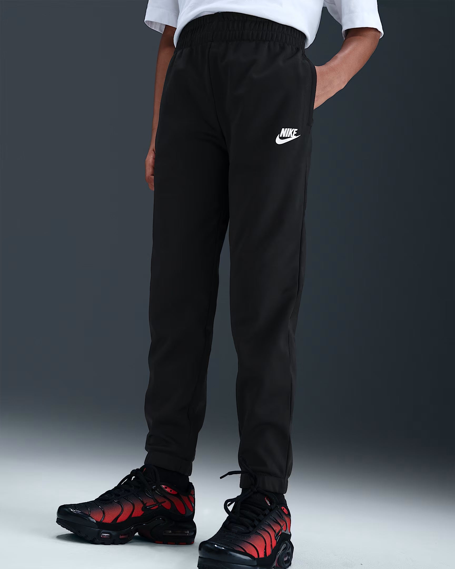 Sportswear Older Kids' Dri-FIT Tracksuit