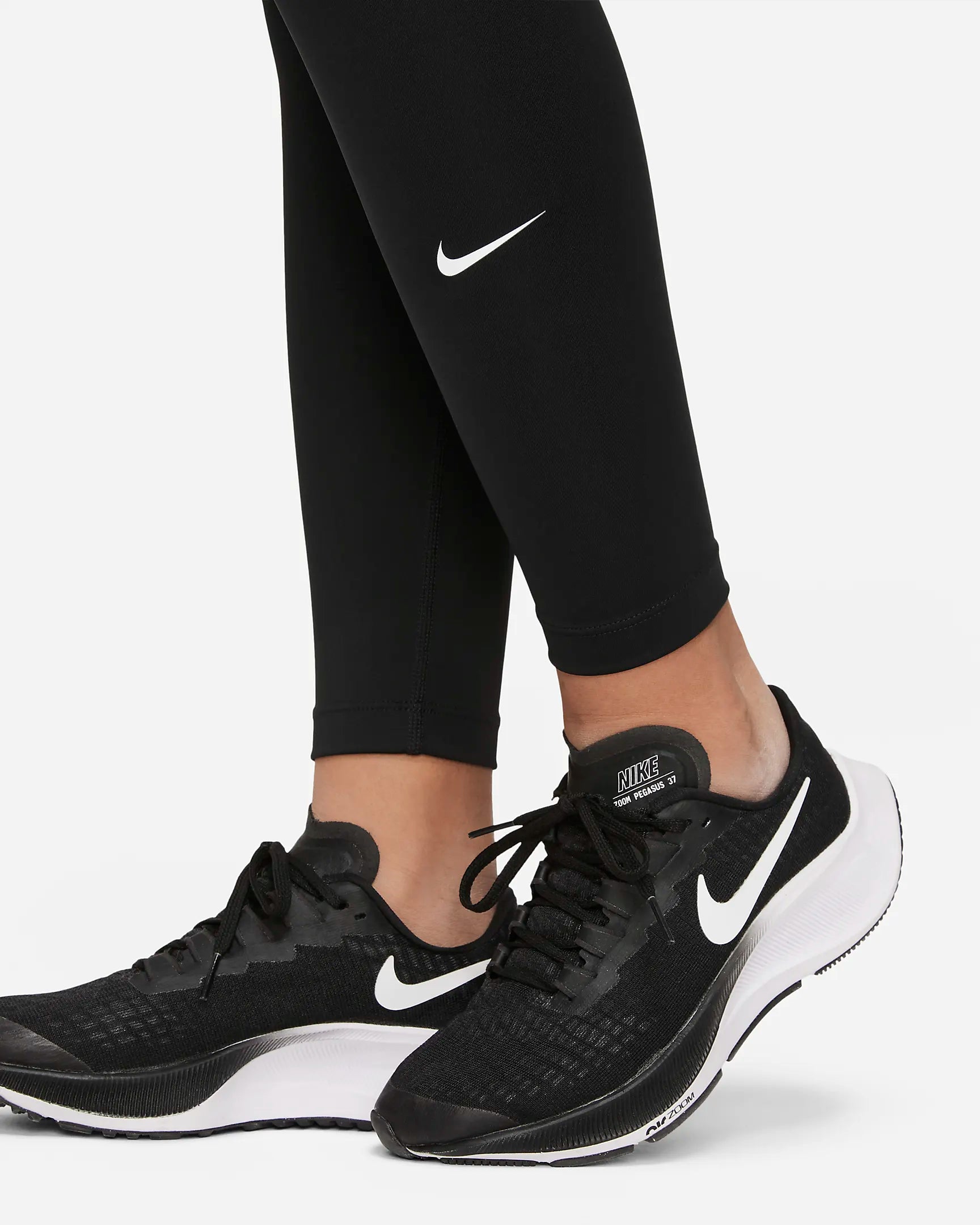 DRI-FIT ONE