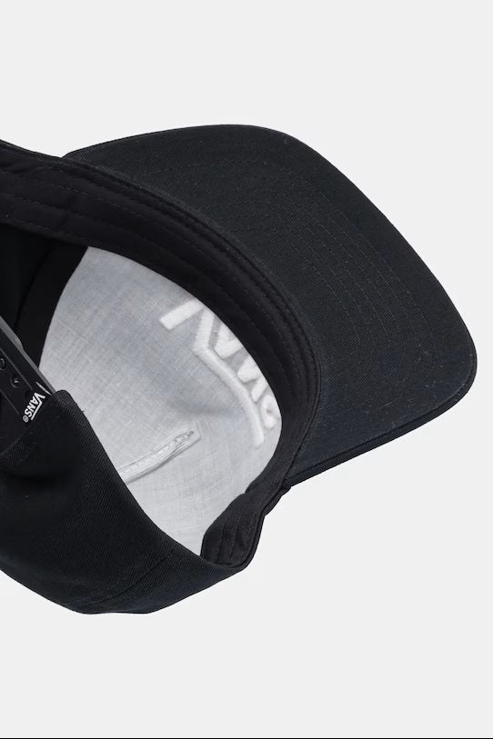 Drop V logo snapback