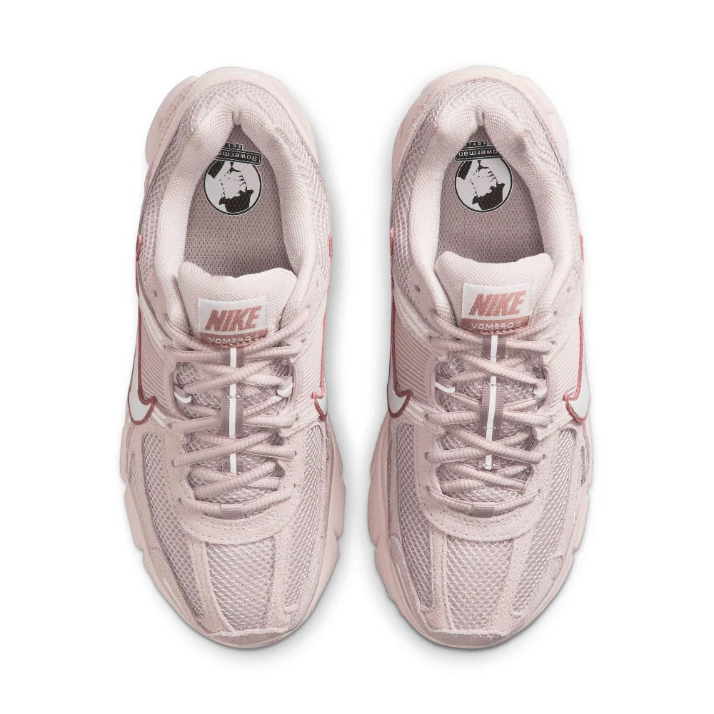 NIKE W Zoom Vomero 5