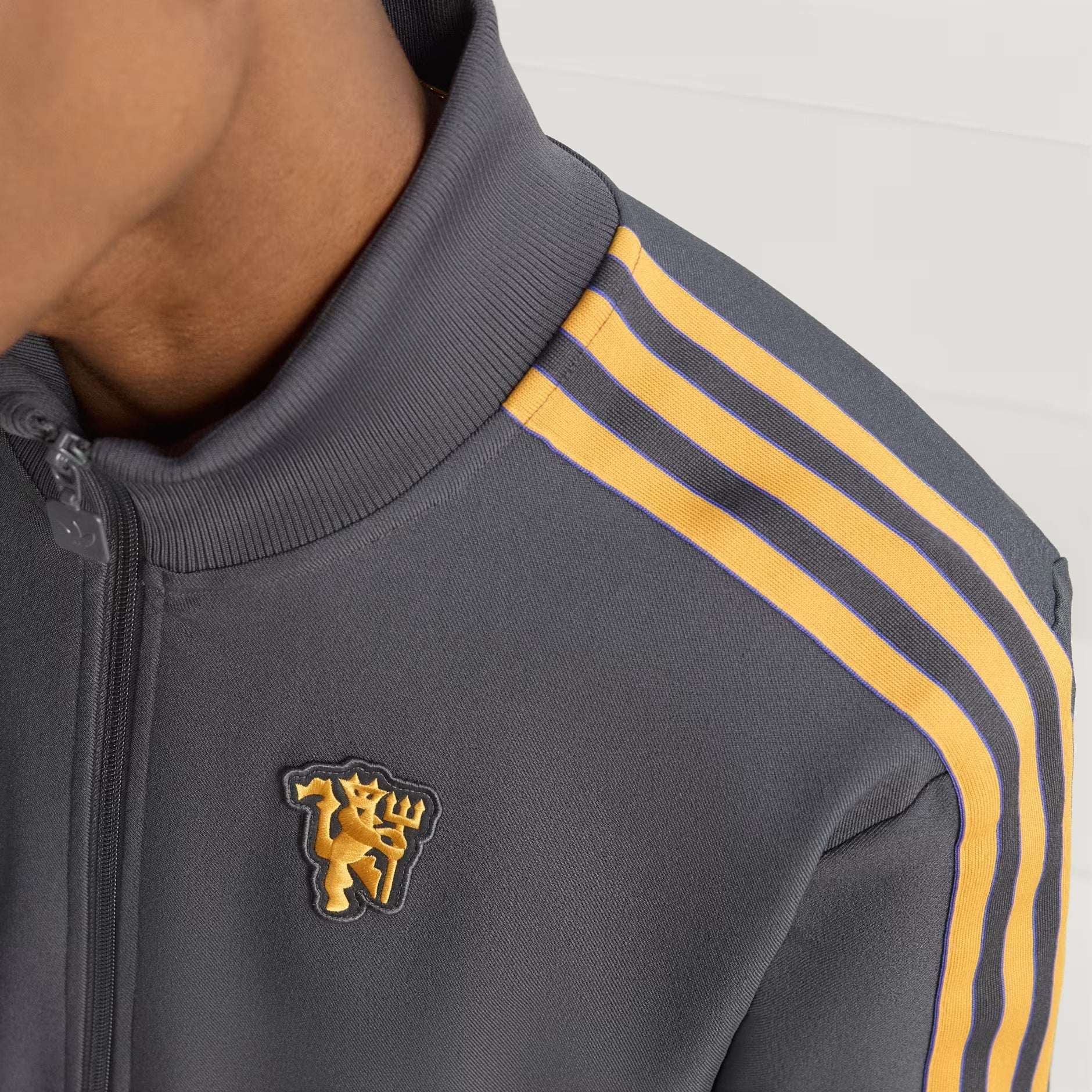Manchester United FC ICON Tracksuit
