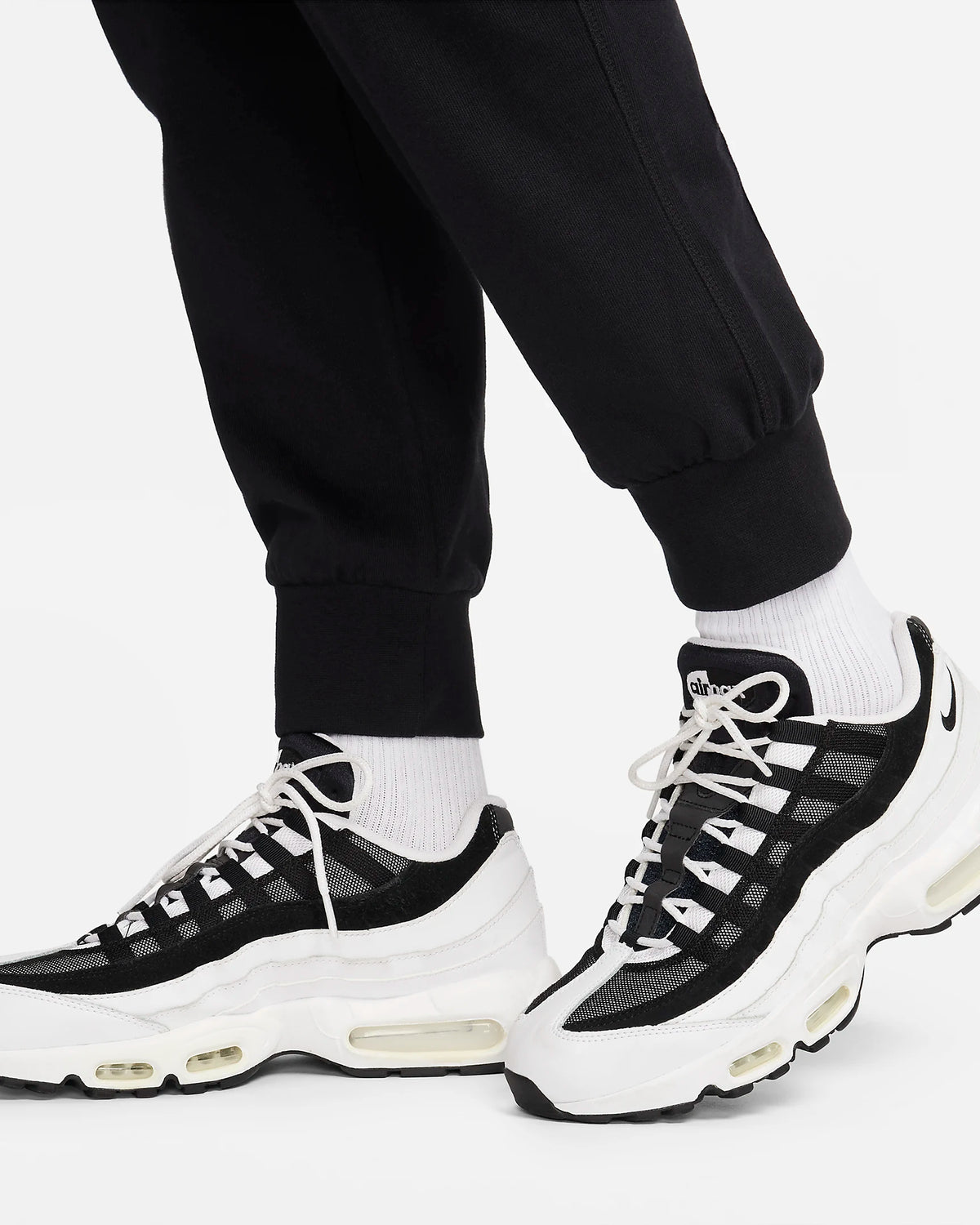 CLUB JOGGERS