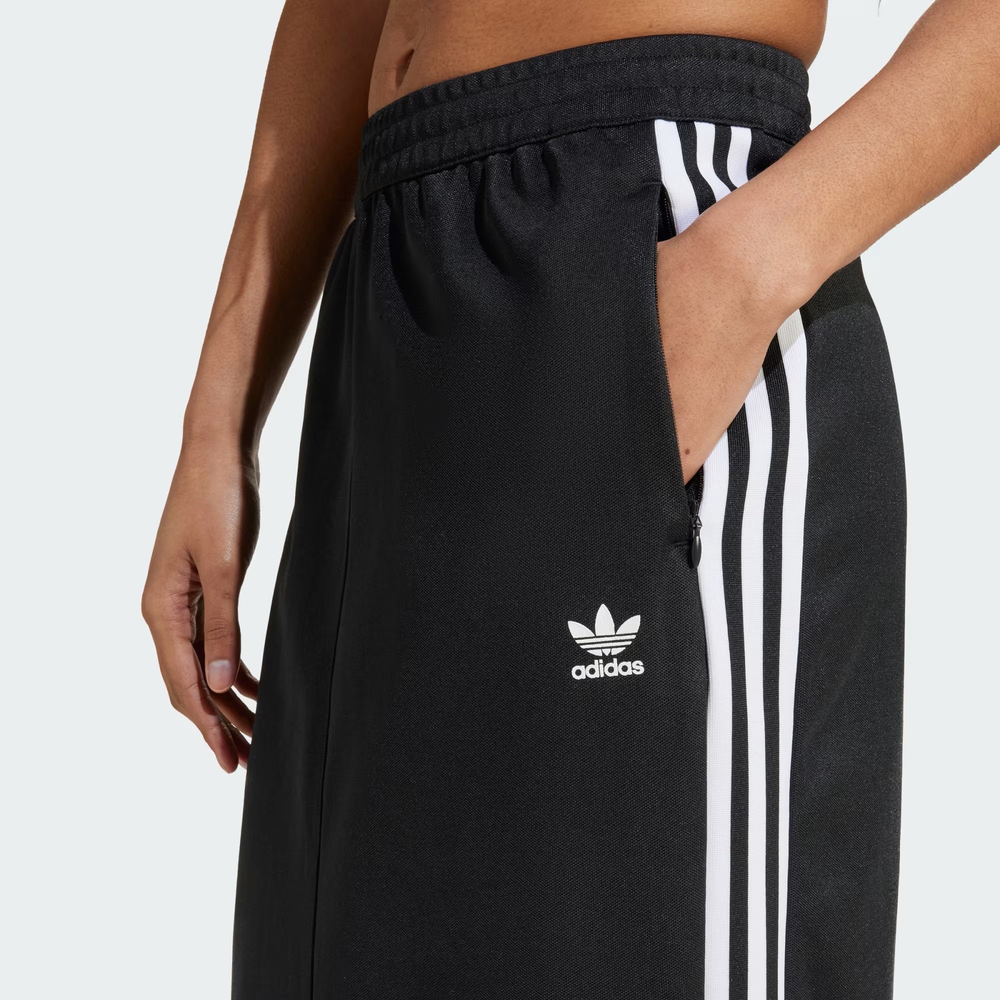 CLASSIC SKIRT