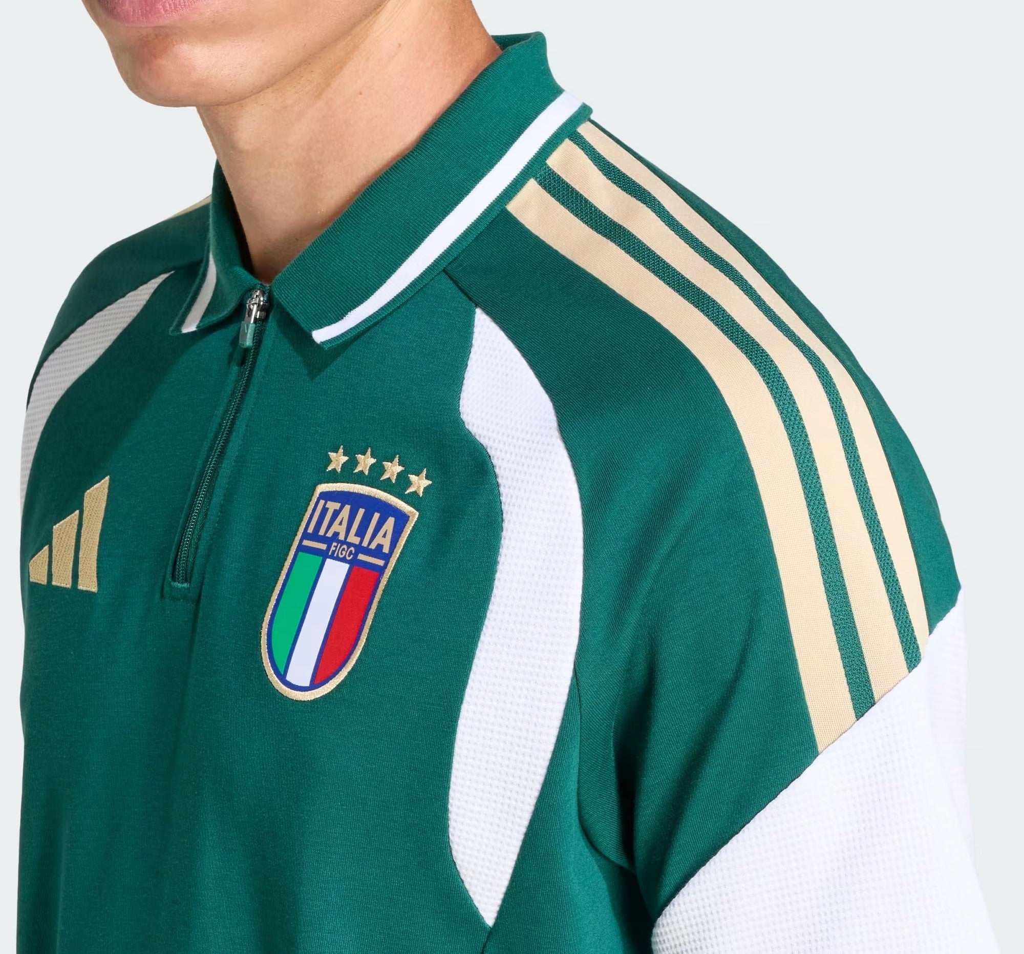 Italy 26 Tiro Polo
