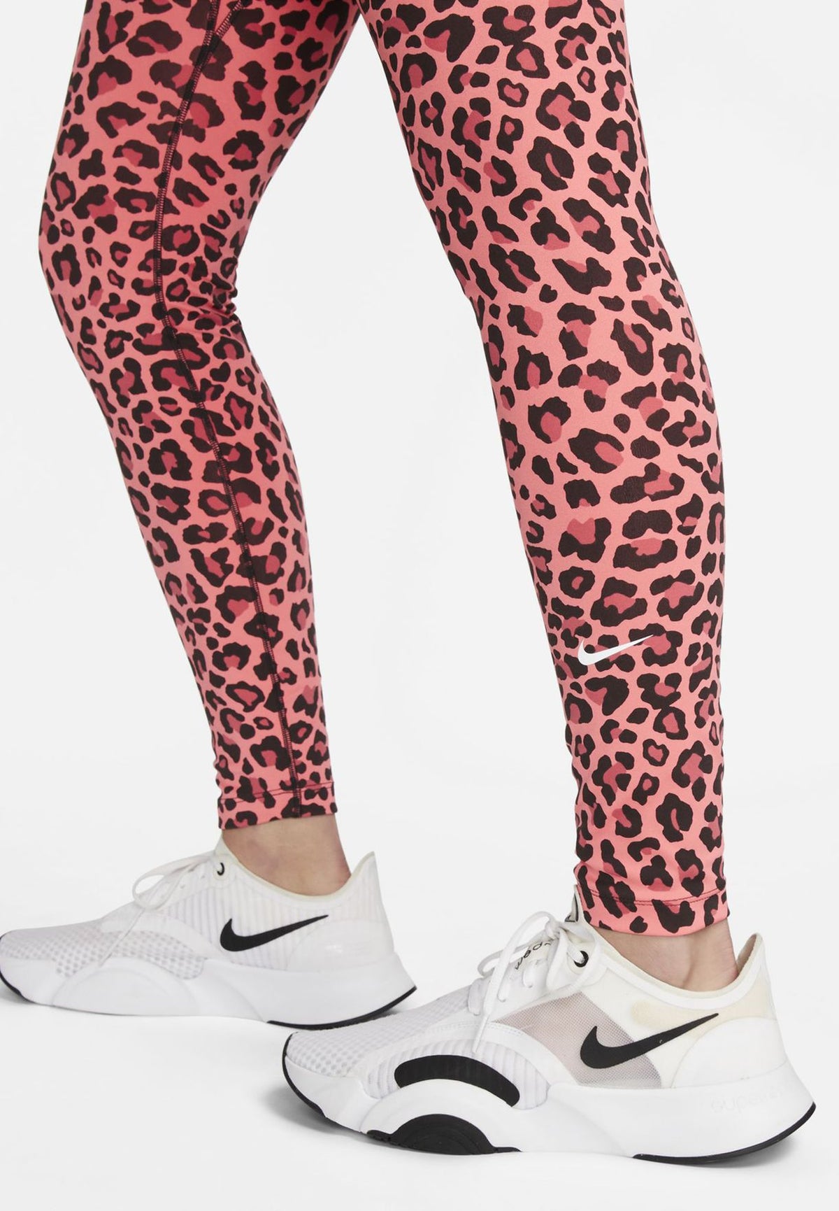 DRI-FIT ONE LEOPARD