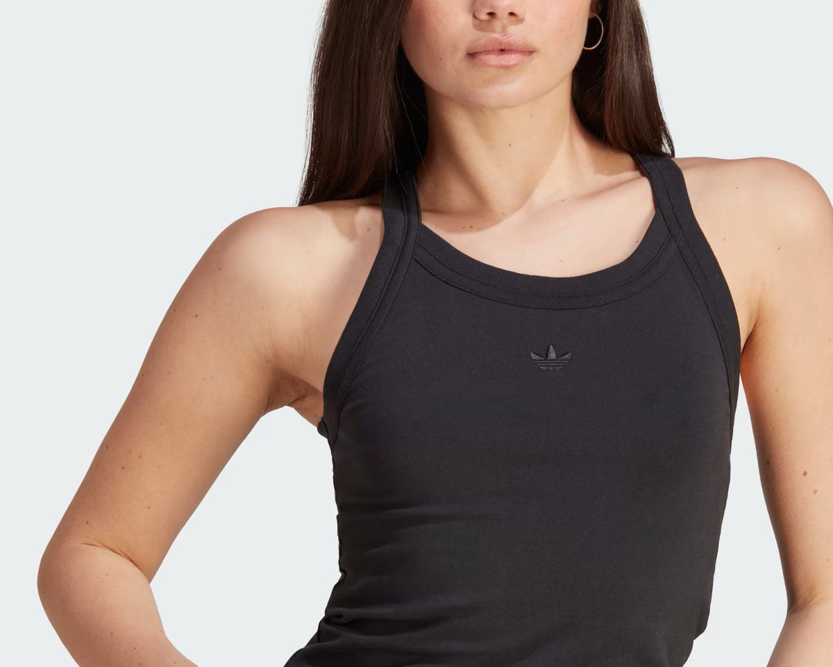 PREMIUM ESSENTIALS TANK TOP