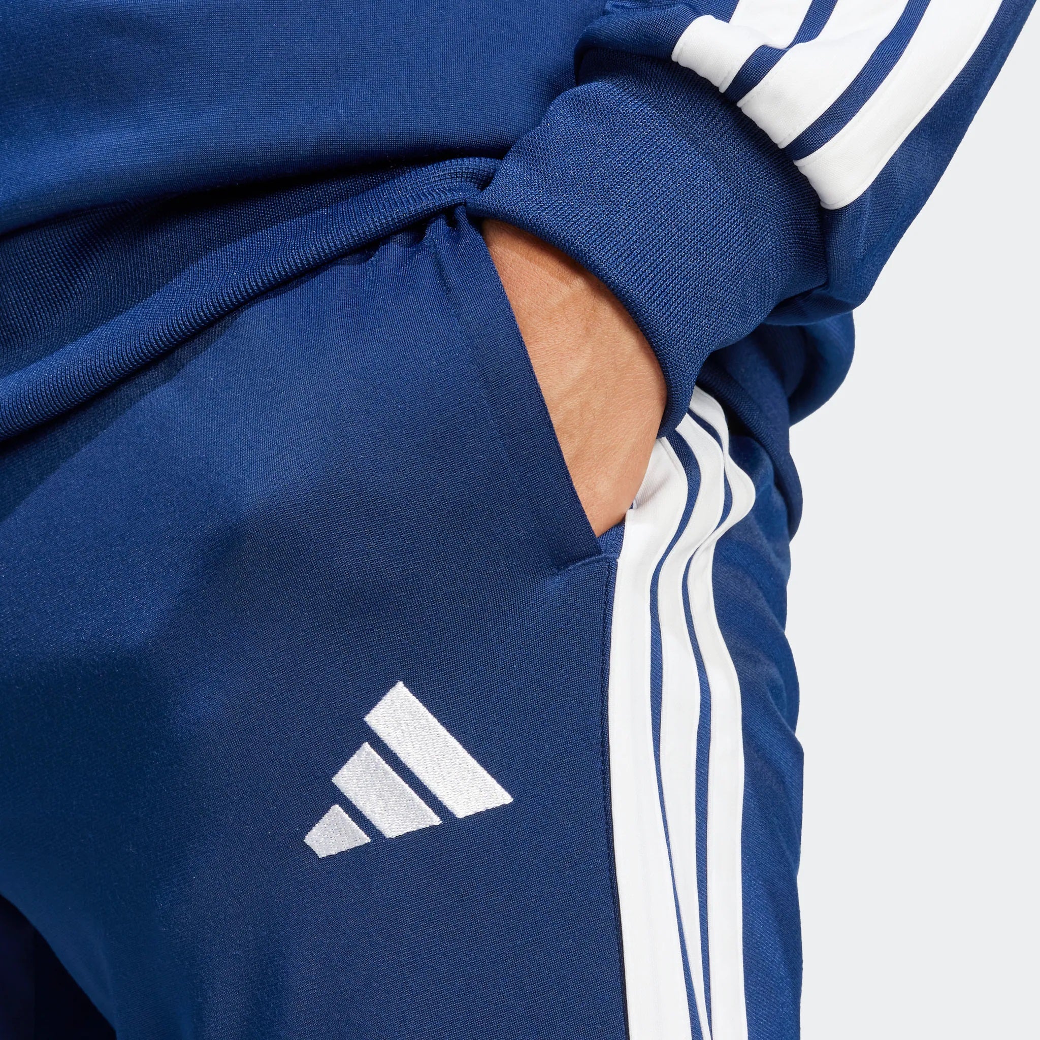 SPORTSWEAR TRICOT TIRO INSPIRED