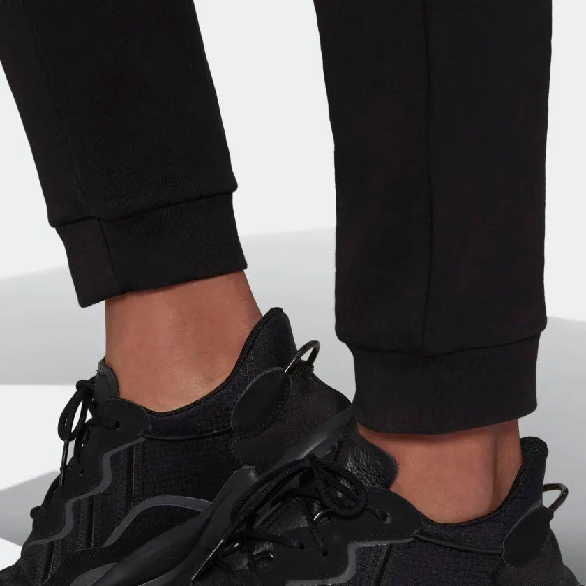 ESSENTIALS SLIM JOGGERS