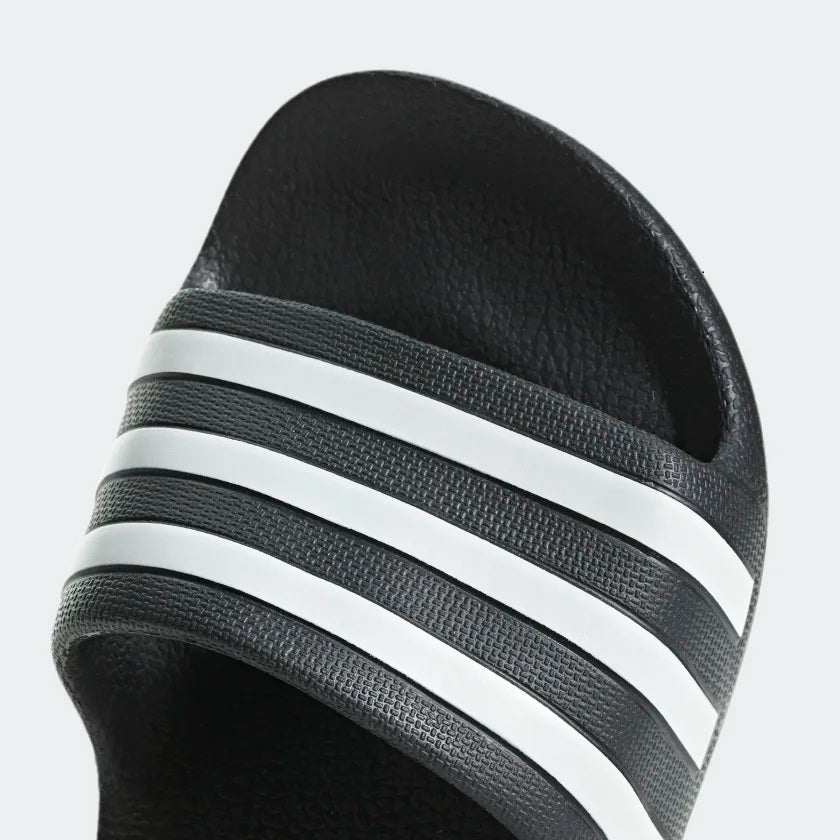 ADILETTE AQUA K