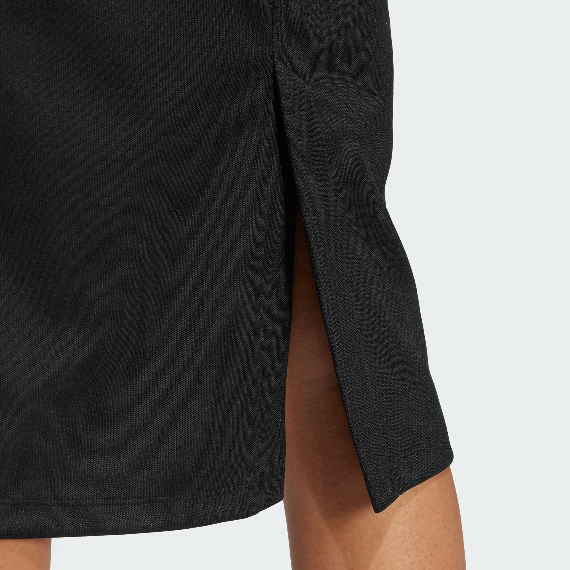 CLASSIC SKIRT