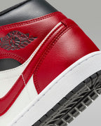 AIR JORDAN 1 MID WMNS