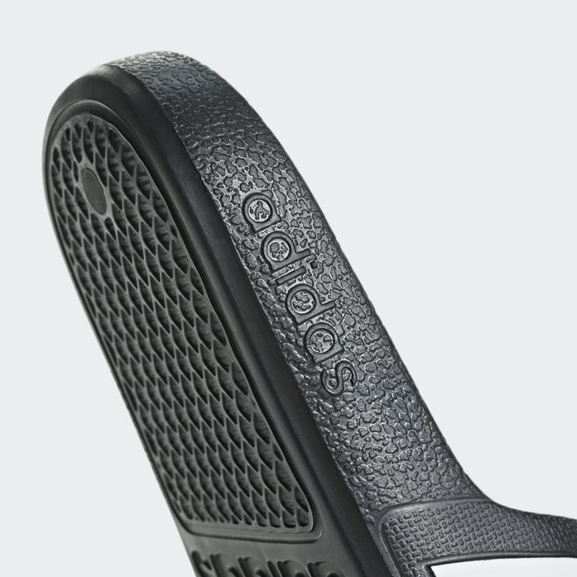 ADILETTE AQUA K