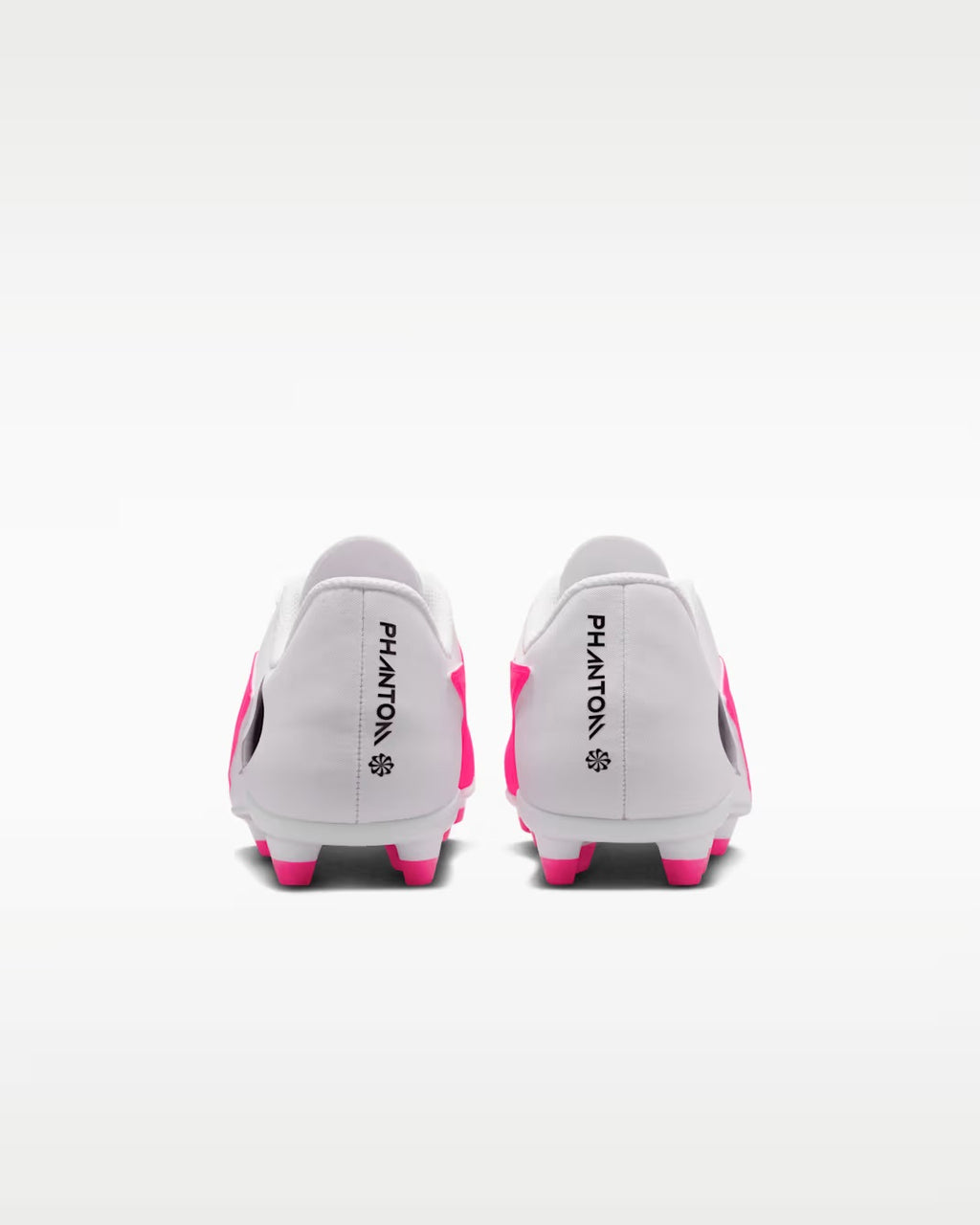 Soccer Nike Phantom 6 High Club