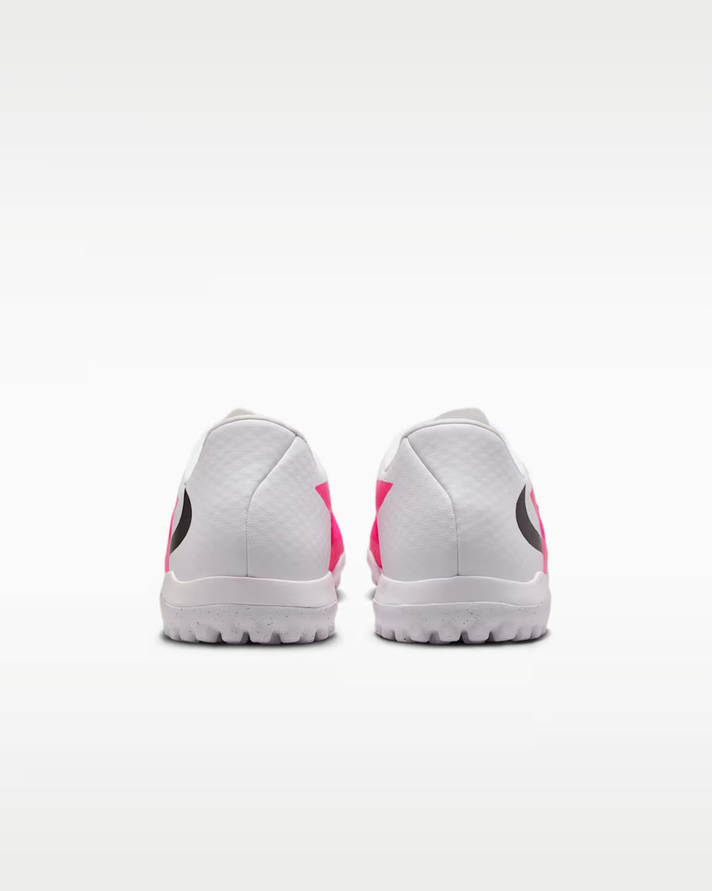 Soccer Nike Phantom 6 Low Academy