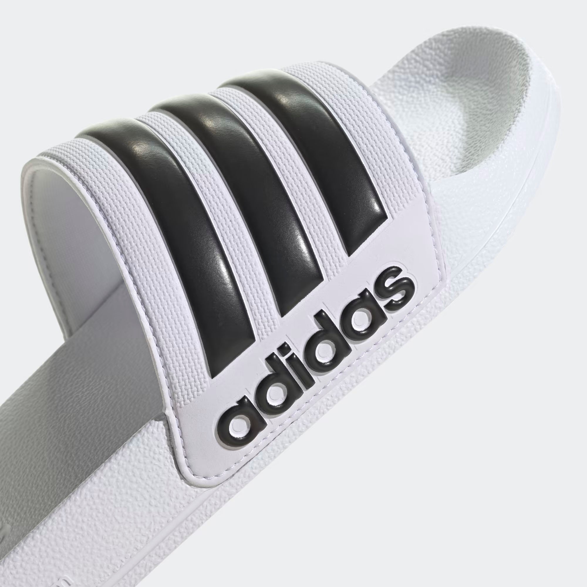 ADILETTE SHOWER