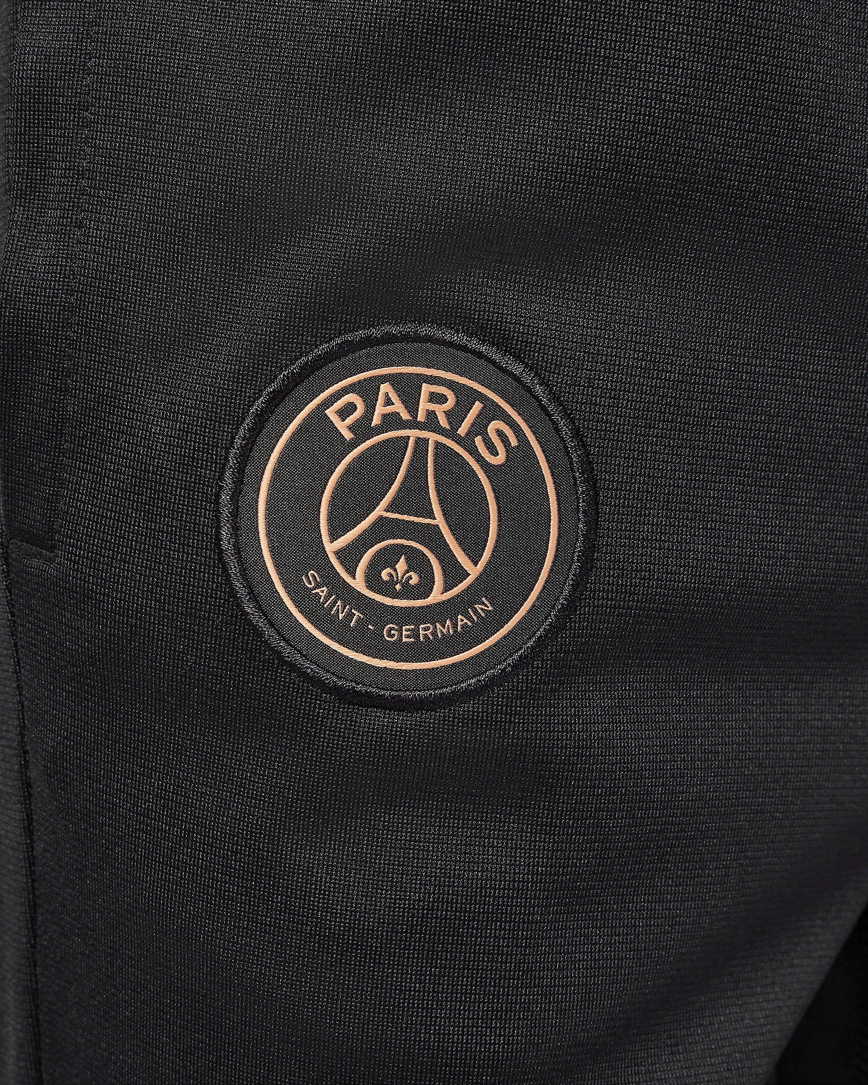 PARIS SAINT-GERMAIN STRIKE - TERZA