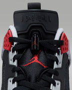 Jordan Spizike Low