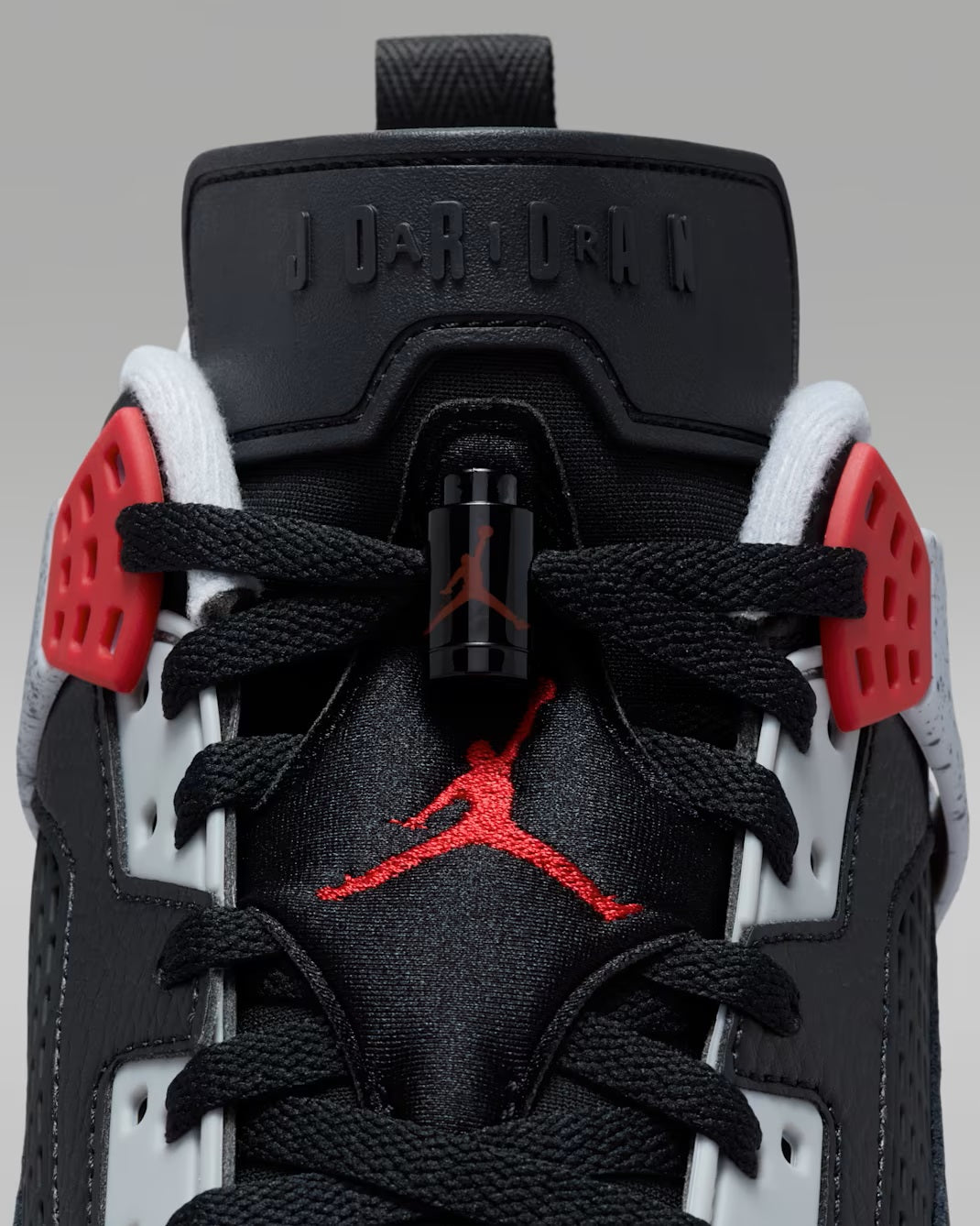 Jordan Spizike Low